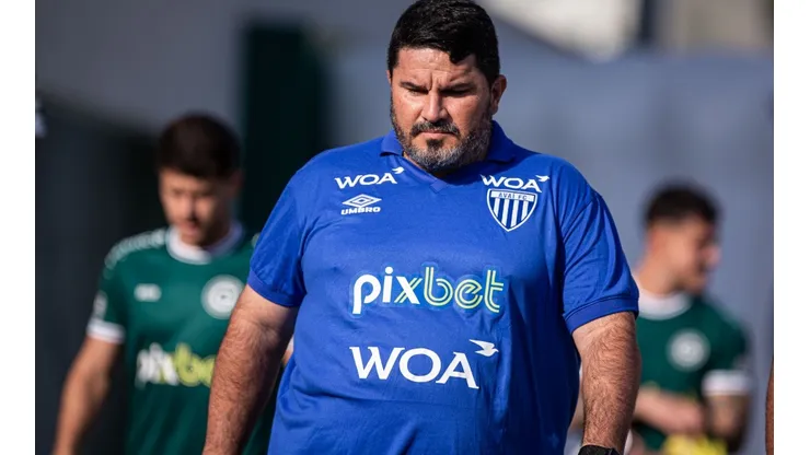 Agif/Isabela Azine - Eduardo Barroca recebe críticas da torcida do Avaí