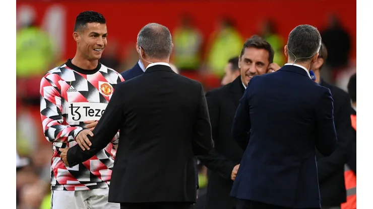 Getty Images/Michael Regan - Cristiano Ronaldo chama a atenção do jogo contra o Liverpool