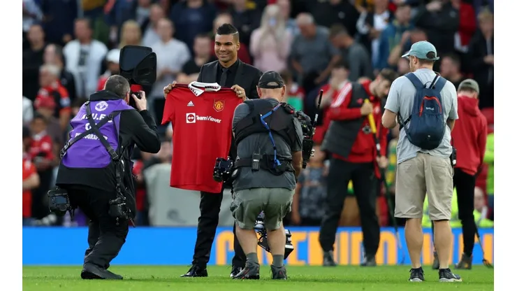 Getty Images/Clive Brunskill - Casemiro assiste primeira vitória do Manchester United na Premier League em 2022/23
