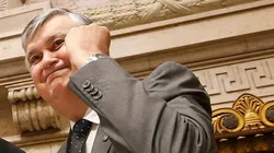 Durcesio abre o jogo sobre saída de Navarro e expõe futuro de Matheus Nascimento