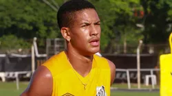 Foto: Fernanda Luz/AGIF | Ângelo é pedido na equipe titular do Santos