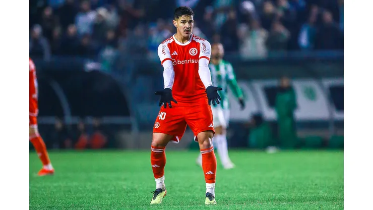 Rômulo falhou em jogo do Inter
