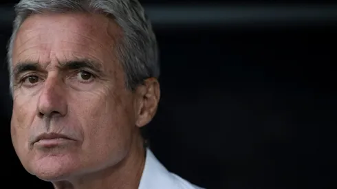 Foto: Jorge Rodrigues/AGIF - Comentarista avalia trabalho de Luís Castro e cita defeito da equipe