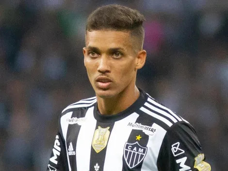 "Foi expulso há..."; Suposta atuação irregular de Pedrinho é explicada ao Palmeiras