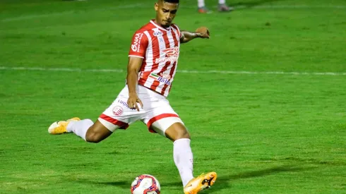 Rafael Vieira/AGIF | Náutico negocia venda de Carlão ao Almería