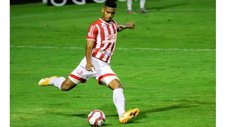 Rafael Vieira/AGIF | Náutico negocia venda de Carlão ao Almería
