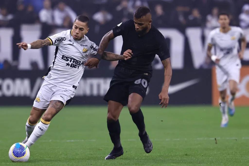 Lance do jogo entre as equipes no primeiro turno, na Neo Química Arena. Foto: Marcello Zambrana/AGIF