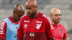 Foto: Gabriel Machado/AGIF - Thiago Heleno: "General" pode ser mantido como titular do Athletico