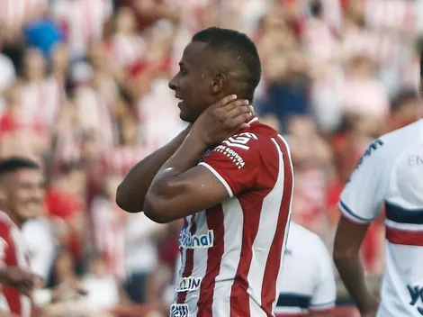 Números de Robinho e atacante do Corinthians agitam torcida do Náutico: "Quer trocar?"