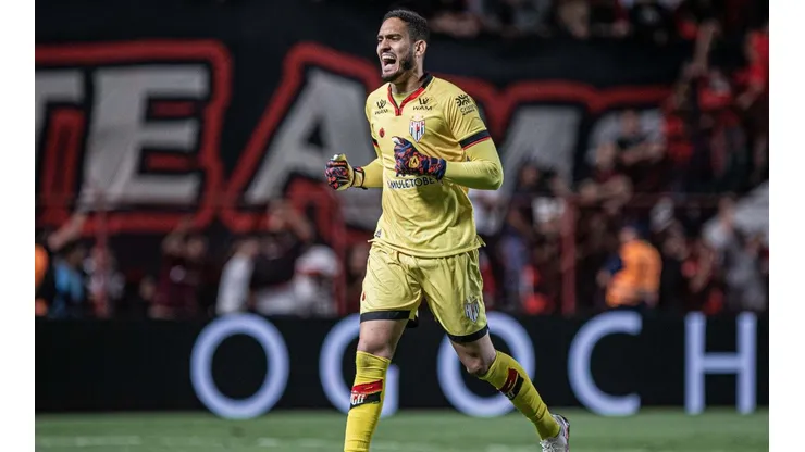 Isabela Azine/AGIF - Ronaldo, goleiro do Dragão.