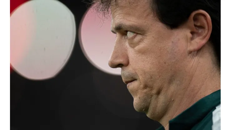 Foto: Jorge Rodrigues/AGIF - Diniz perde opção da defesa com saída de Luccas Claro rumo à Turquia