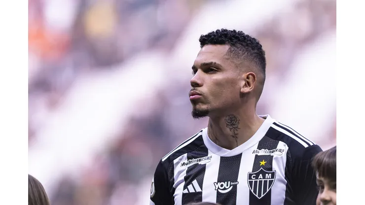 Paulinho tem contrato com o Galo até 2026