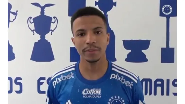 Foto: Reprodução/ Twitter Cruzeiro | Marquinho Cipriano foi parceiro de equipe de Wesley na Suiça