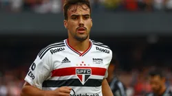 Foto: Marcello Zambrana/AGIF - Igor Gomes tem contrato no Morumbi até março de 2023