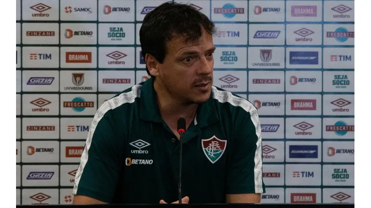 Foto: Marcelo Gonçalves/Fluminense FC/Divulgação - Diniz: técnico deixou de lado a sequência invicta do Tricolor