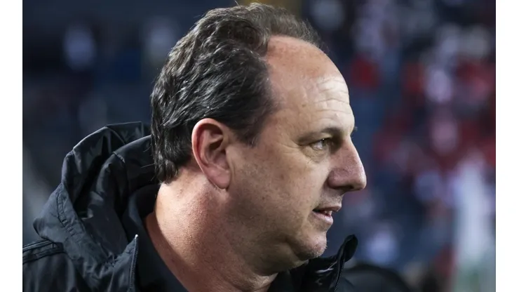 Rogério Ceni deu o aval da contratação de jogador do Fortaleza (Foto: Marcello Zambrana/AGIF)