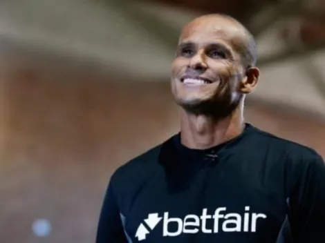 Rivaldo manda recado direto e se rende a titular de Diniz no Fluminense