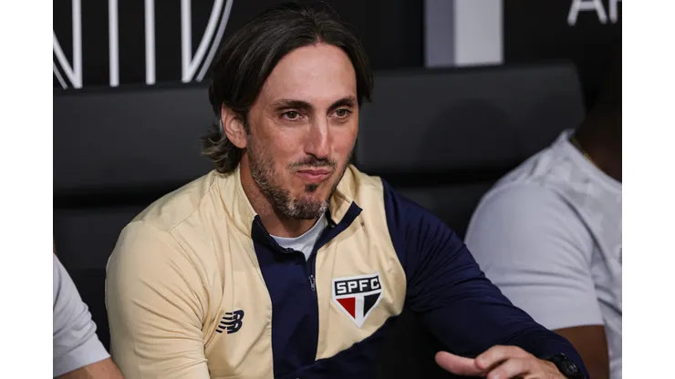 Luis Zubeldía comanda o São Paulo e pode levar alvo do Flamengo