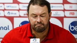 Agif/Rafael Vieira - Roberto Fernandes se despede do Náutico