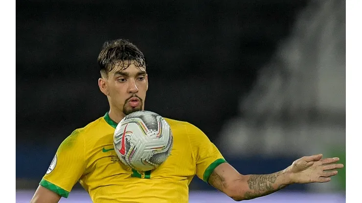 Agif/Jorge Rodrigues - Ponte Preta pode contratar antigo colega de Paquetá no Flamengo