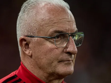 Quando estreia? Dorival "breca" euforia por primeiro jogo de Vidal com a camisa do Flamengo