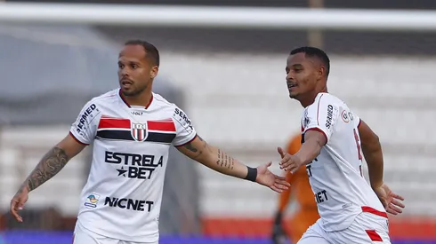 Carlos Manuel comemora gol pelo Botafogo-SP. Foto: Thiago Calil/AGIF