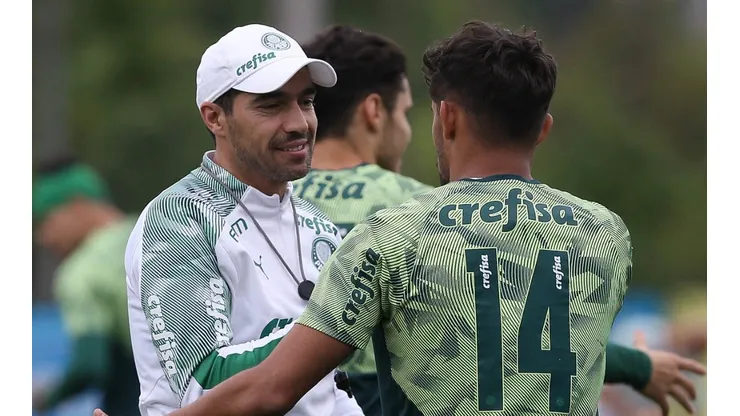 Foto: Cesar Greco - Abel já trabalha com saída de Scarpa e indicou meia do Sporting