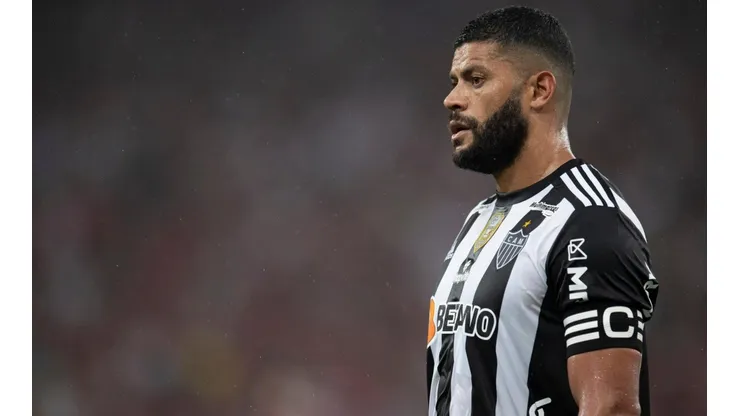 Jorge Rodrigues/AGIF - Hulk, pelo Galo.
