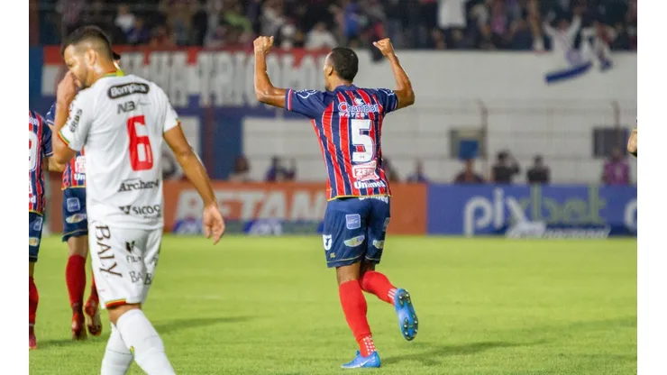 Foto: Beno Küster Nunes/AGIF - Rezende é um dos desfalques do Bahia para a partida em Campinas