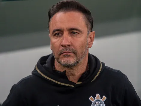 Corinthians negocia jogador reprovado por Vitor Pereira com o Avaí