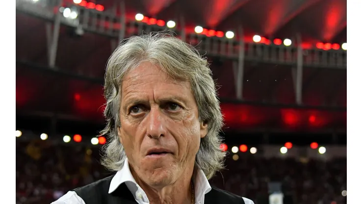 Foto: Thiago Ribeiro/AGIF - Jorge Jesus quer zagueiro Nino para o Fenerbahçe nesta janela