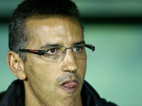 Péricles Chamusca tenta levar jogador do Palmeiras para Arábia Saudita