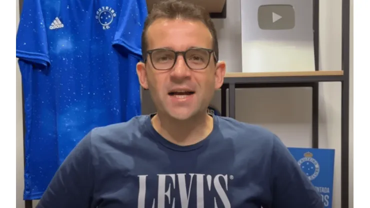 Foto: Reprodução / YouTube - Samuel Venâncio agita torcida celeste com bastidores de mercado