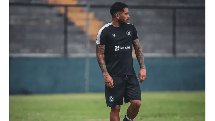 Samara Miranda / Ascom Remo. Leandro Carvalho pede apoio da torcida no Baenão