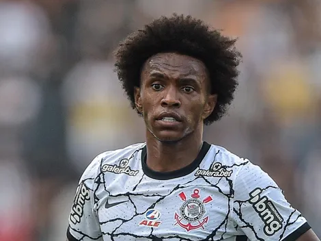 Atacante que encantou Willian é oferecido para jogar no Timão
