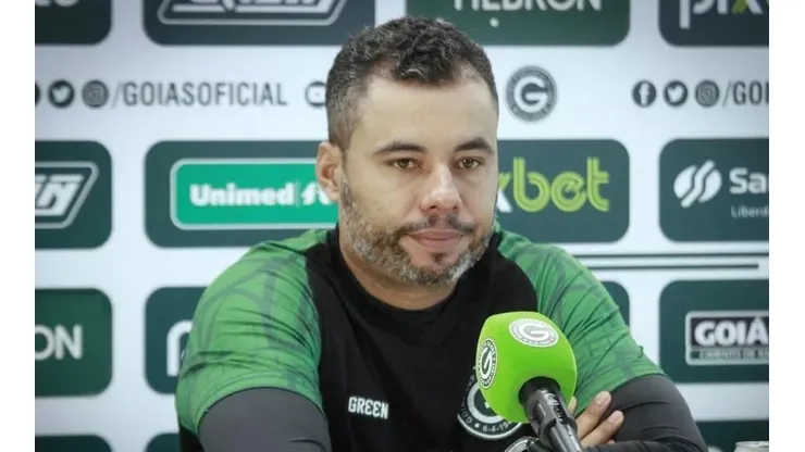 Foto: Rosiron Rodrigues/Goiás E.C./ "Fazer o nosso melhor no Brasileiro"; Jair Ventura 'vira a chave' e já foca no próximo duelo do Goiás.