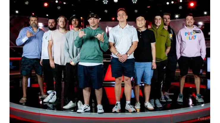 Mesa final não oficial do Main Event da WSOP (Foto: Rachel Kay Miller/PokerNews)