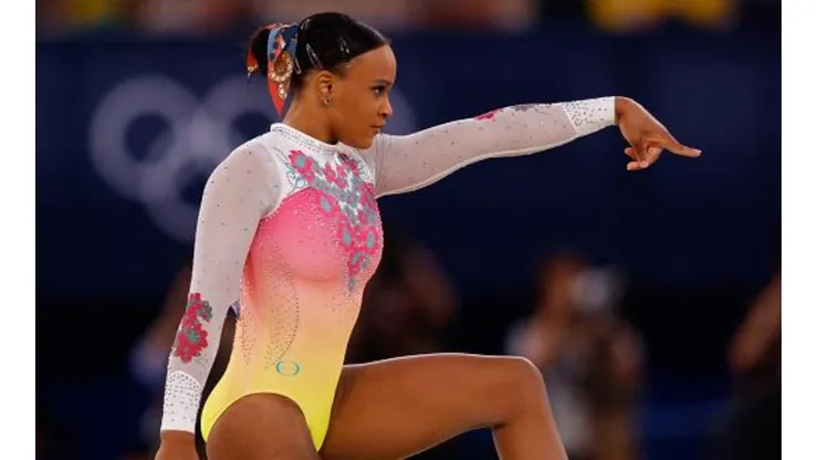 Rebeca Andrade vai disputar o Pan
