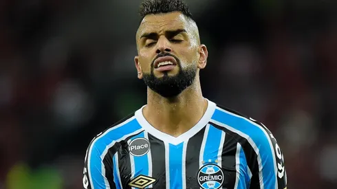 Foto: Thiago Ribeiro/AGIF - Maicon fez história pelo Grêmio.