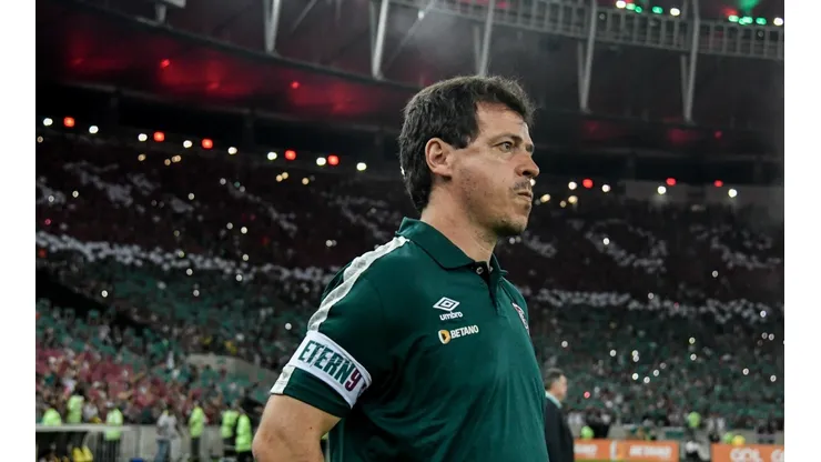 Thiago Ribeiro/AGIF - Diniz é exaltado por sequência no Fluminense