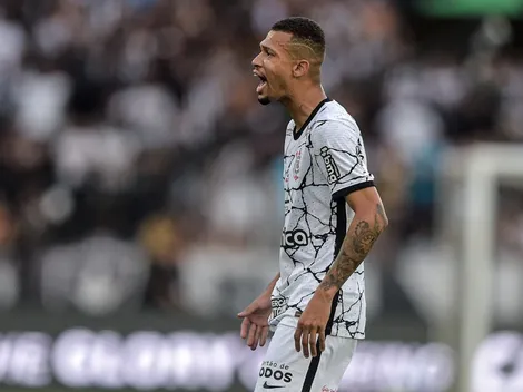 R$ 100 MI entram em jogo e venda de João Victor faz Corinthians bater meta de 2022