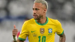 Foto: Thiago Ribeiro/AGIF - Neymar elogiou o treinador.