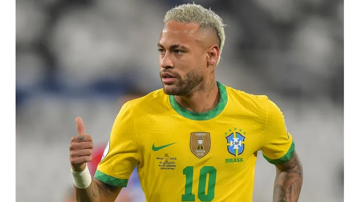 Foto: Thiago Ribeiro/AGIF - Neymar elogiou o treinador.