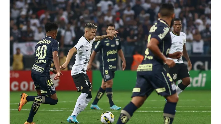 Marcello Zambrana/AGIF/ Para se classificar na Copa do Brasil, Santos precisa de feito inédito.