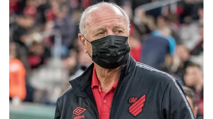 Foto: Robson Mafra/AGIF - Felipão age e Furacão busca destaque da Série B