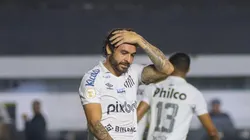Ricardo Goulart não joga mais pelo Santos e já negocia com outro clube brasileiro