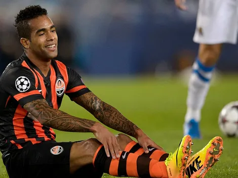 Jornal turco 'entrega' salário de Alex Teixeira no Vasco; veja detalhes