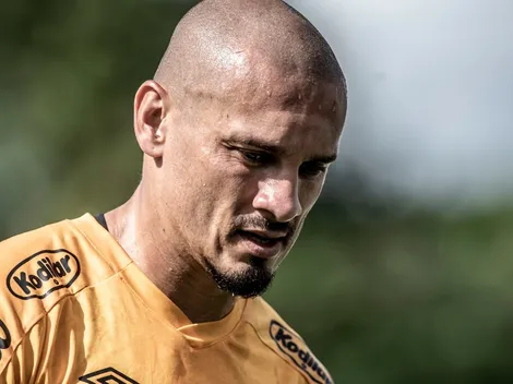 “Poupa o gramado”; Torcida do Corinthians zoa Maicon por acreditar em virada do Santos