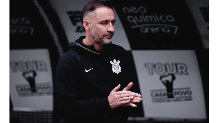 Ettore Chiereguini/AGIF - Vítor Pereira é elogiado no Corinthians