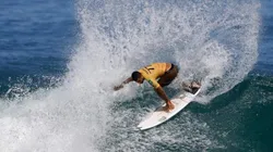 Filipe Toledo em Saquarema (RJ) no mês passado